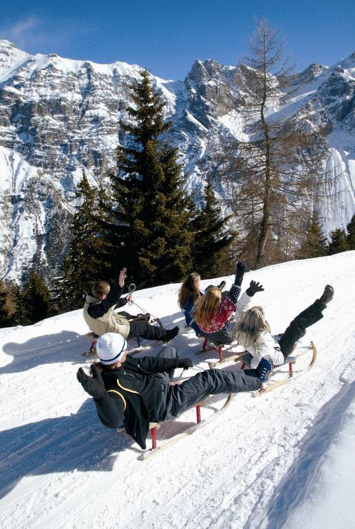 Hotel Almhof Neustift im Stubaital Exterior photo